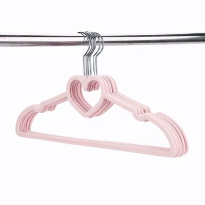 Velvet Hangers- heart - Image 6